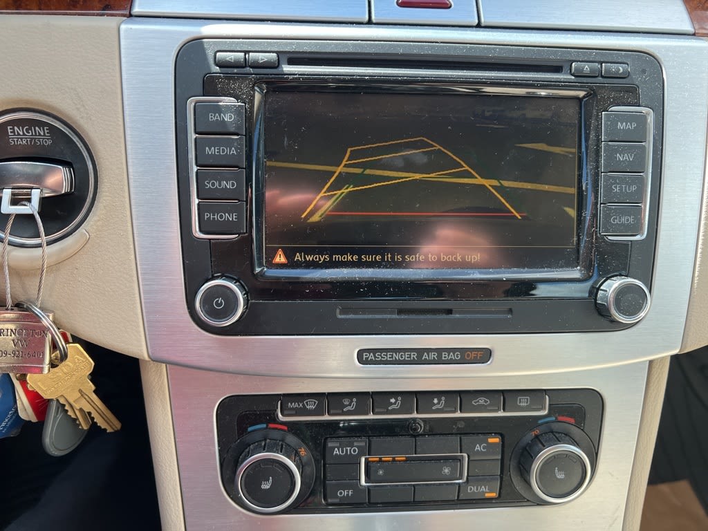 2011 Volkswagen CC Luxury 15