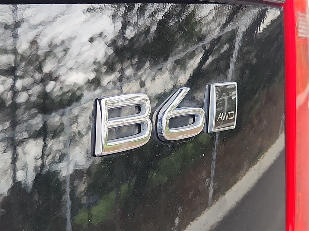 2023 Volvo XC90 B6 Ultimate 28