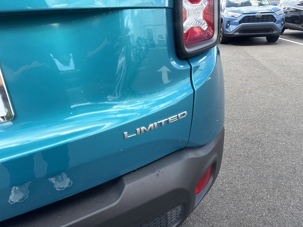 Thumbnail: 2021 Jeep Renegade - 6