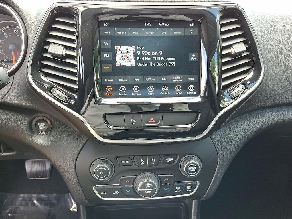 Thumbnail: 2020 Jeep Cherokee - 14