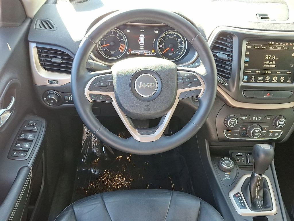 Thumbnail: 2015 Jeep Cherokee - 9