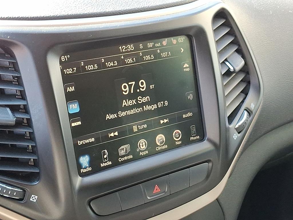 Thumbnail: 2015 Jeep Cherokee - 12