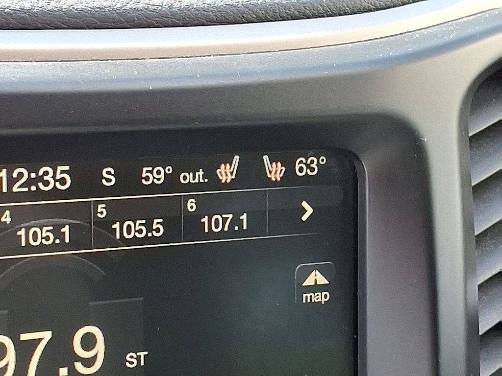 Thumbnail: 2015 Jeep Cherokee - 23