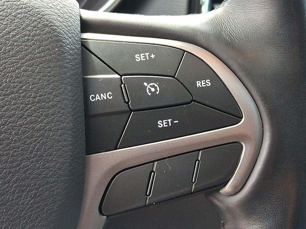 Thumbnail: 2020 Jeep Grand Cherokee - 26
