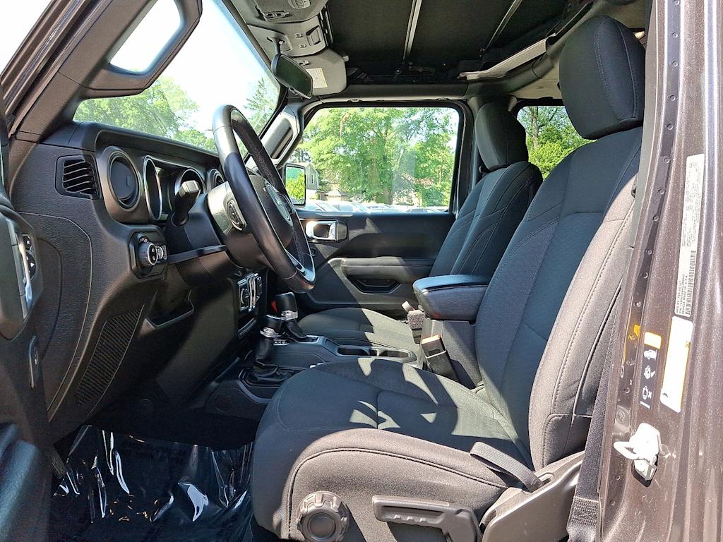 Thumbnail: 2020 Jeep Gladiator - 11