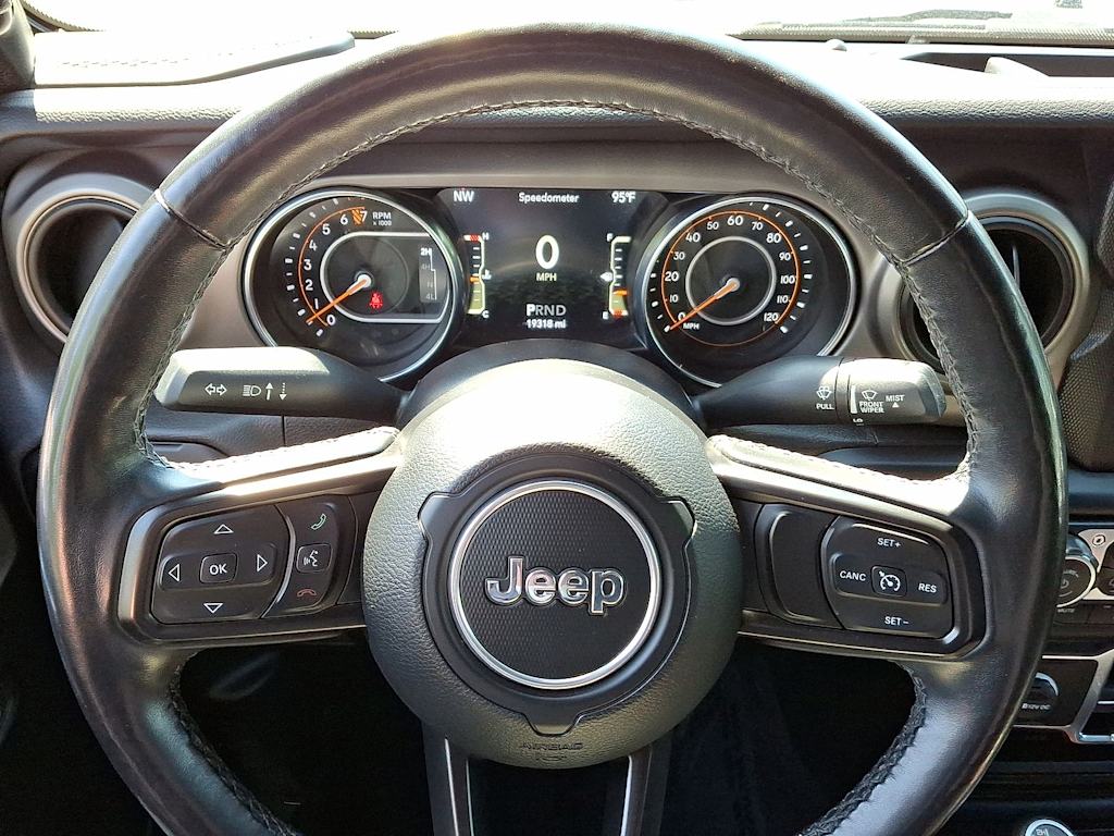 Thumbnail: 2020 Jeep Gladiator - 14