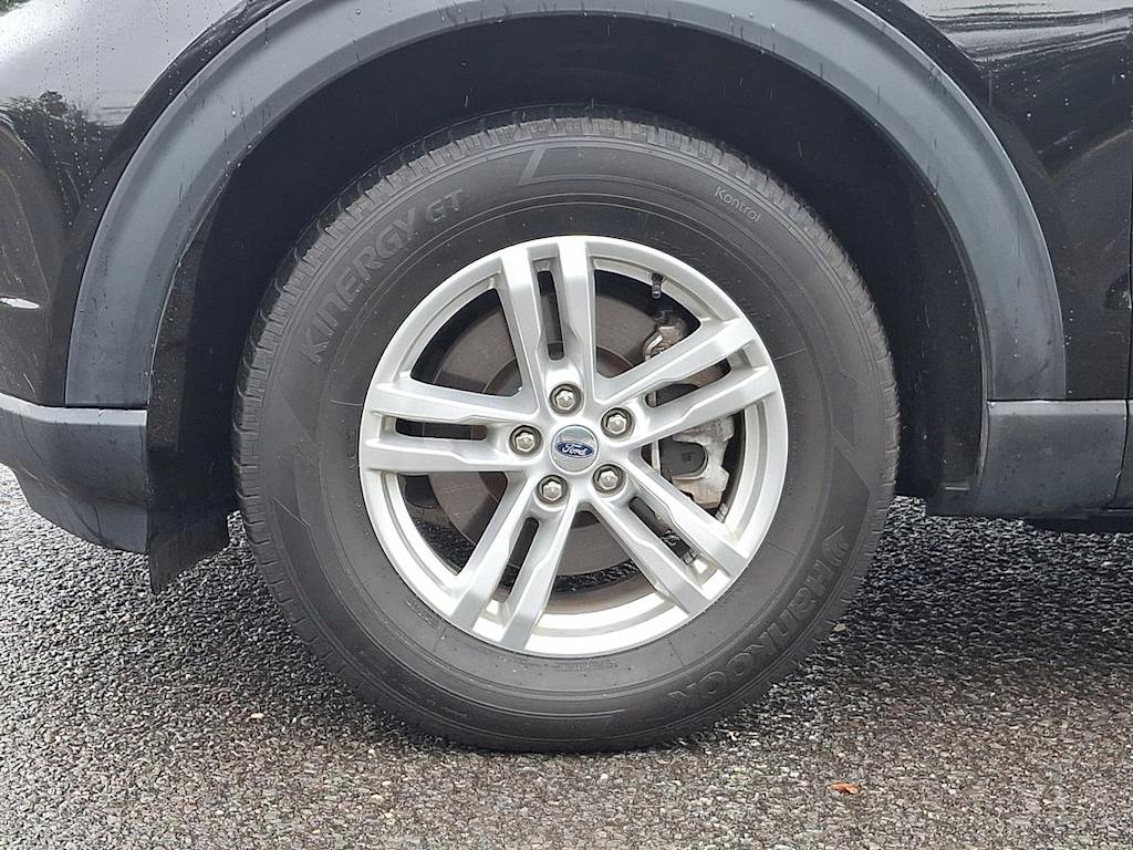 Thumbnail: 2022 Ford Explorer - 5