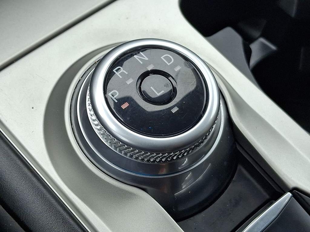 Thumbnail: 2022 Ford Explorer - 23