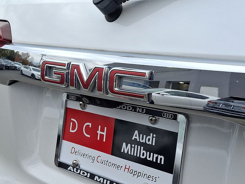 Thumbnail: 2023 GMC Acadia - 7