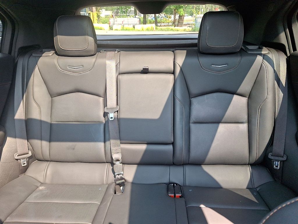 Thumbnail: 2023 Cadillac XT4 - 22