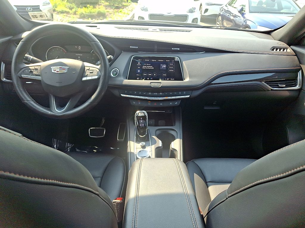 Thumbnail: 2023 Cadillac XT4 - 2