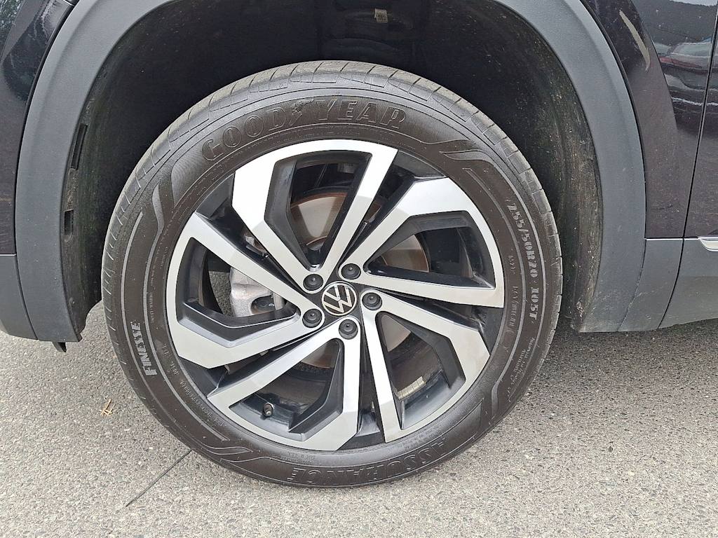 Thumbnail: 2023 Volkswagen Atlas - 8