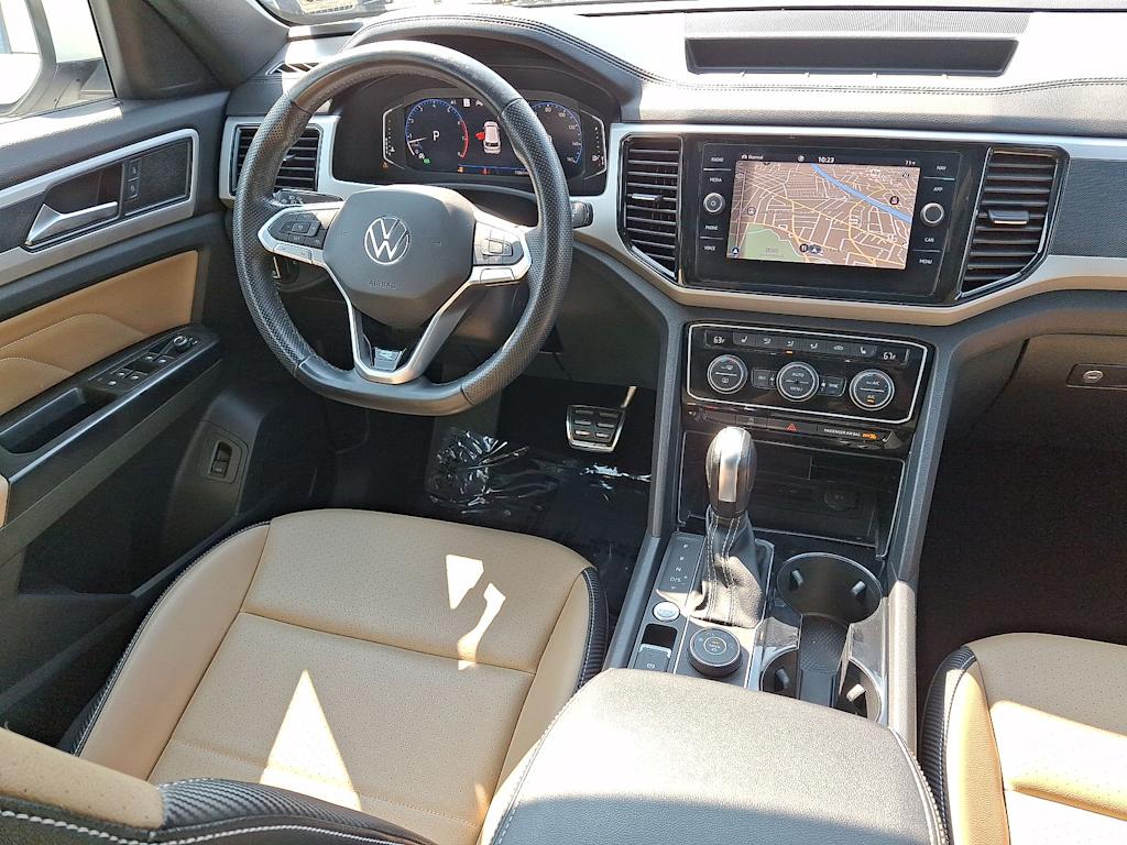 Thumbnail: 2021 Volkswagen Atlas - 12