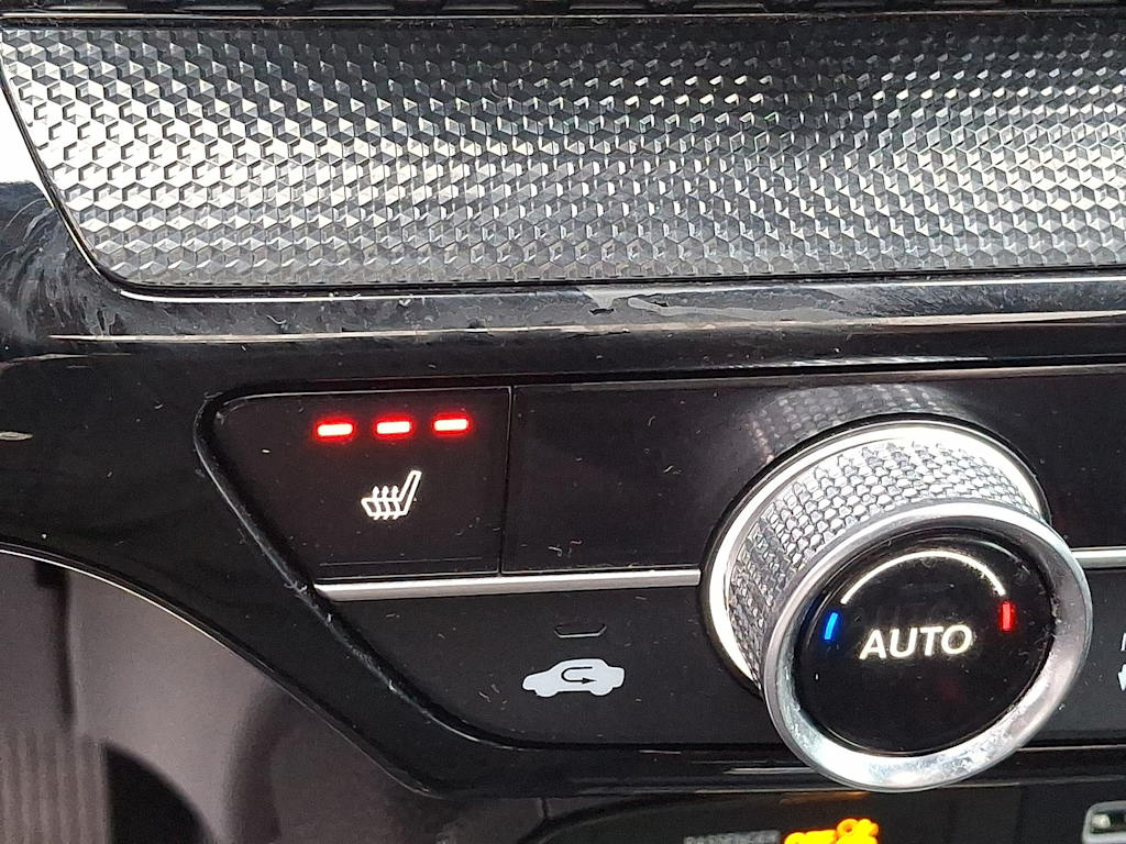 Thumbnail: 2023 Honda CR-V - 23