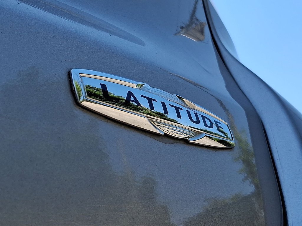 Thumbnail: 2020 Jeep Compass - 7
