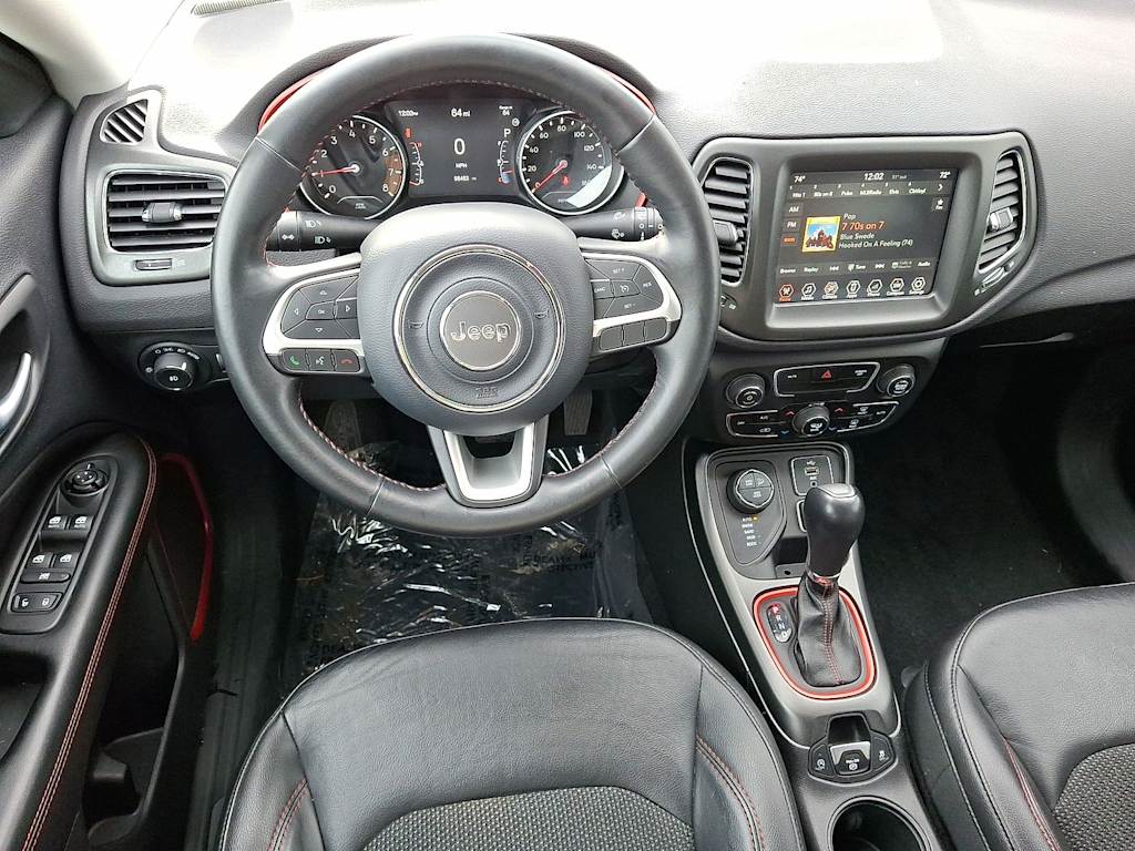 Thumbnail: 2018 Jeep Compass - 9