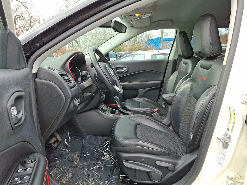 Thumbnail: 2018 Jeep Compass - 10