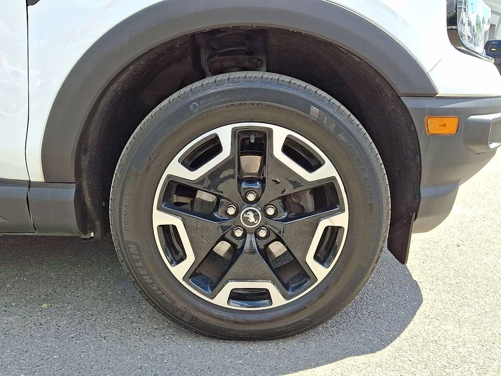 Thumbnail: 2022 Ford Bronco Sport - 8