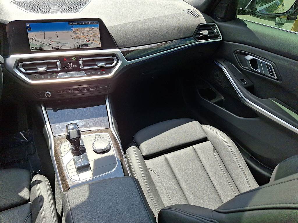 Thumbnail: 2021 BMW 3 Series - 15