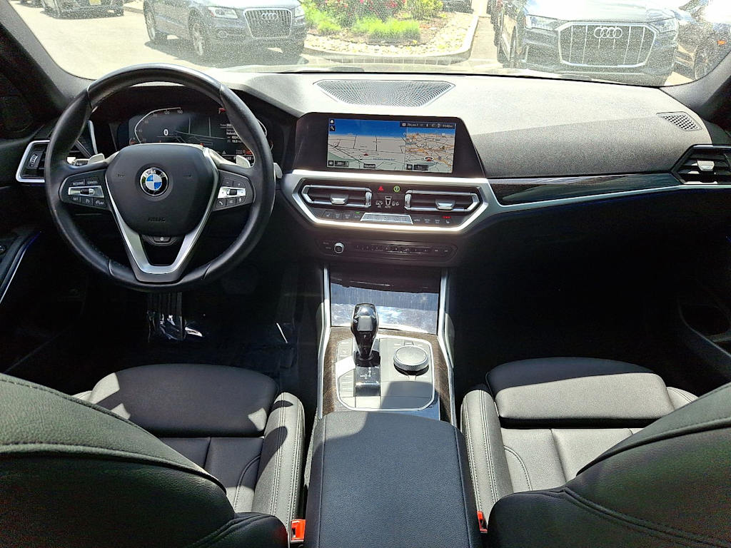 Thumbnail: 2021 BMW 3 Series - 2