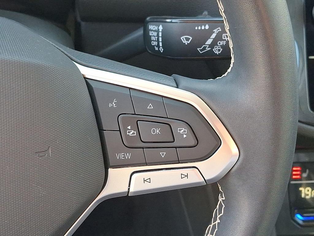 Thumbnail: 2023 Volkswagen Tiguan - 22