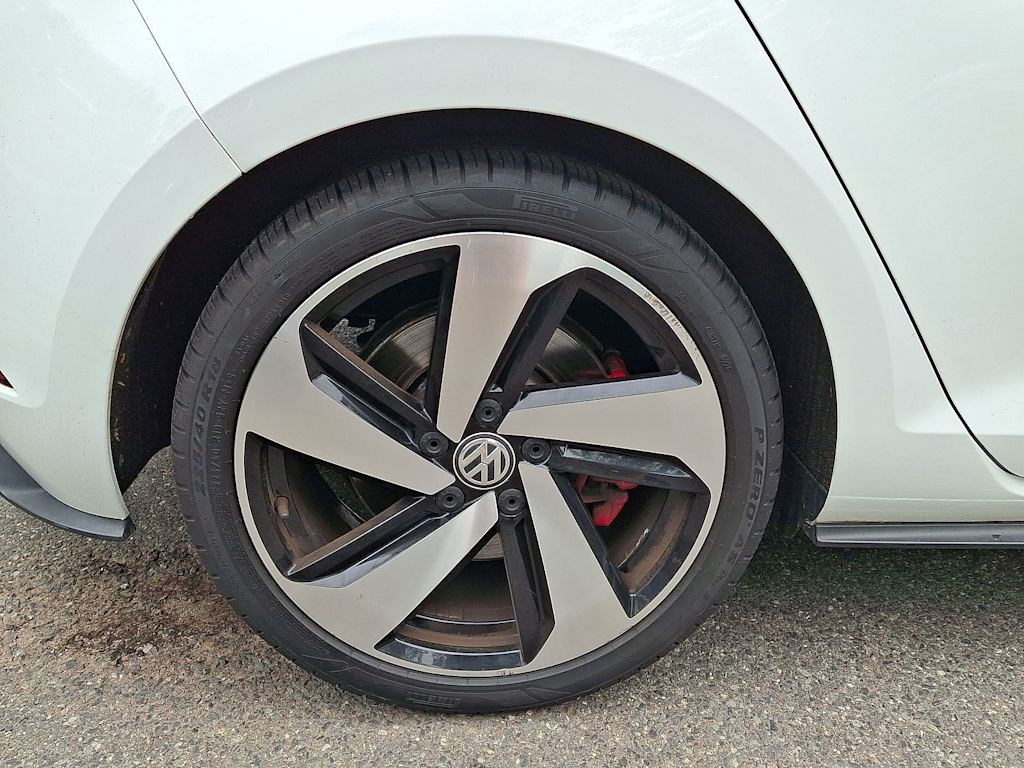 Thumbnail: 2018 Volkswagen Golf - 8