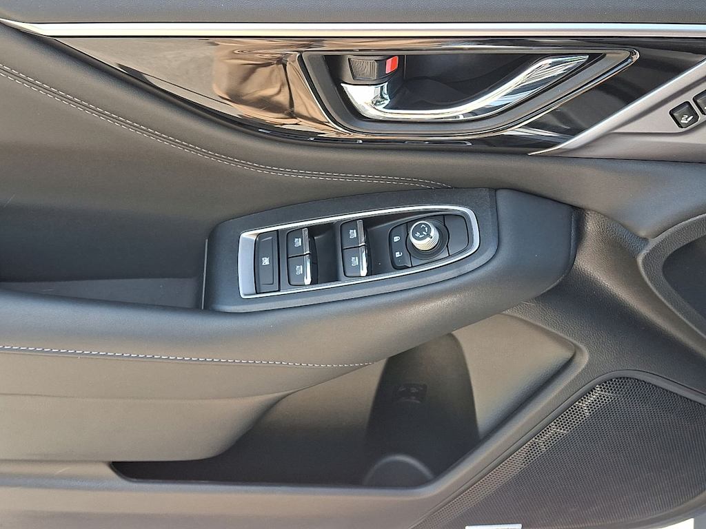 Thumbnail: 2023 Subaru Legacy - 25