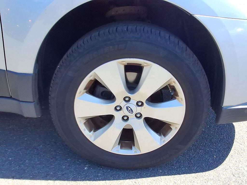 Thumbnail: 2012 Subaru Outback - 8
