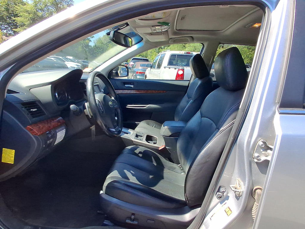 Thumbnail: 2012 Subaru Outback - 10