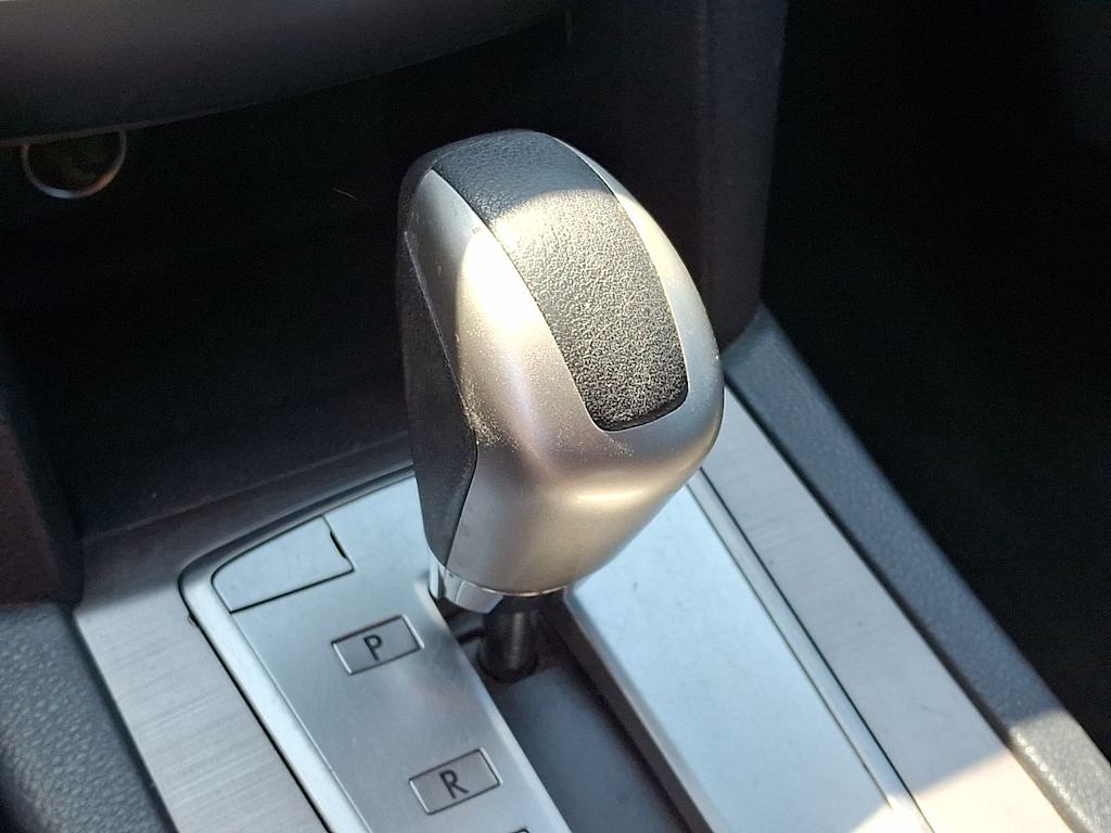 Thumbnail: 2012 Subaru Outback - 14