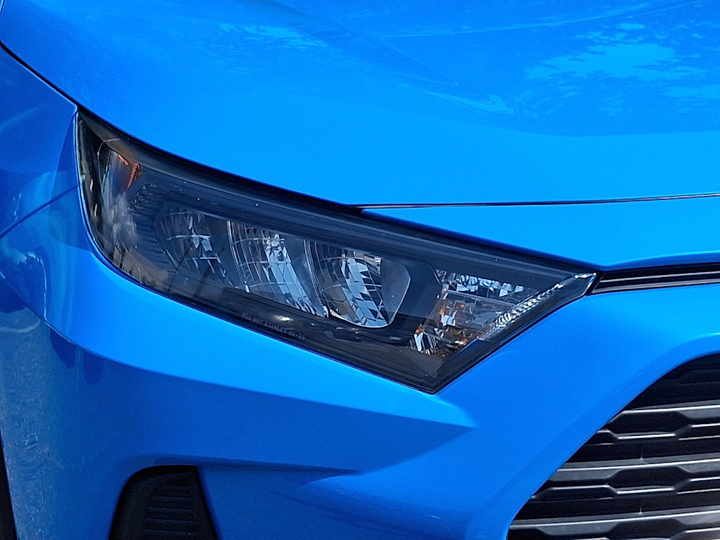 Thumbnail: 2021 Toyota RAV4 - 29