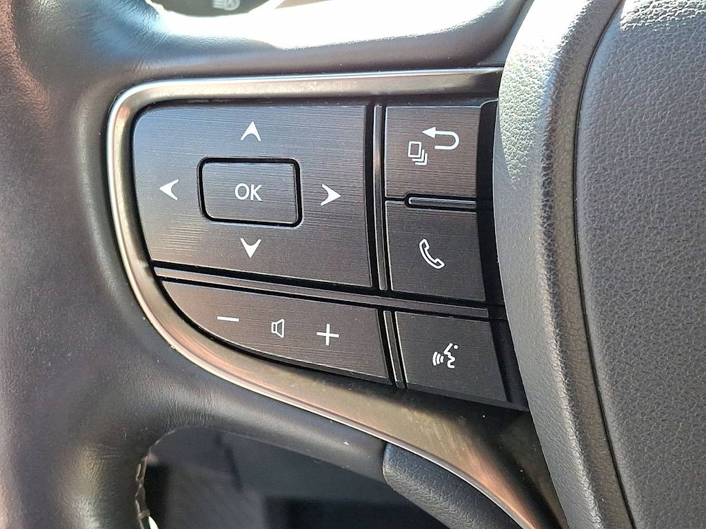 Thumbnail: 2019 Lexus ES - 27