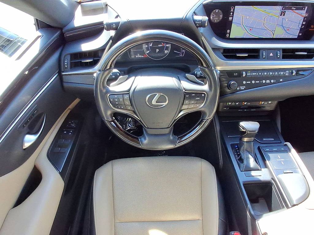 Thumbnail: 2019 Lexus ES - 31