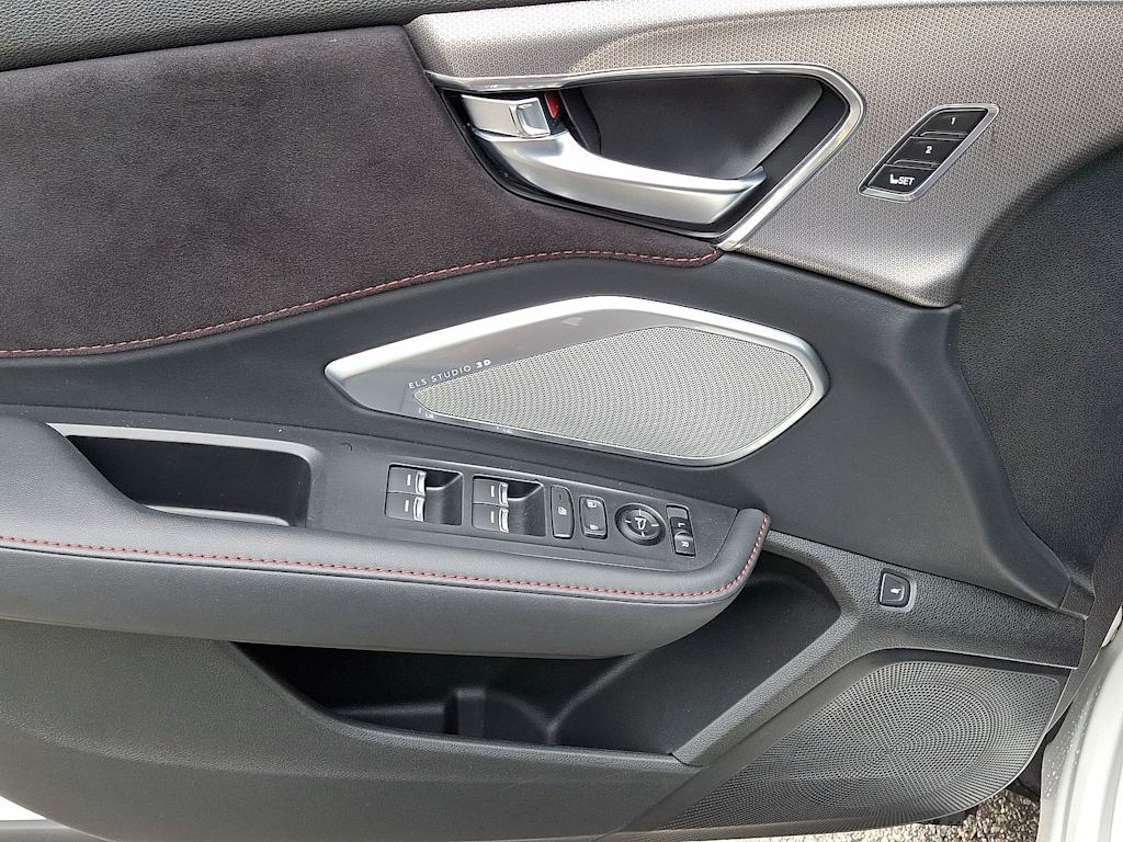 Thumbnail: 2023 Acura RDX - 23