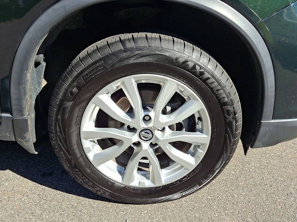 Thumbnail: 2018 Nissan Rogue - 8