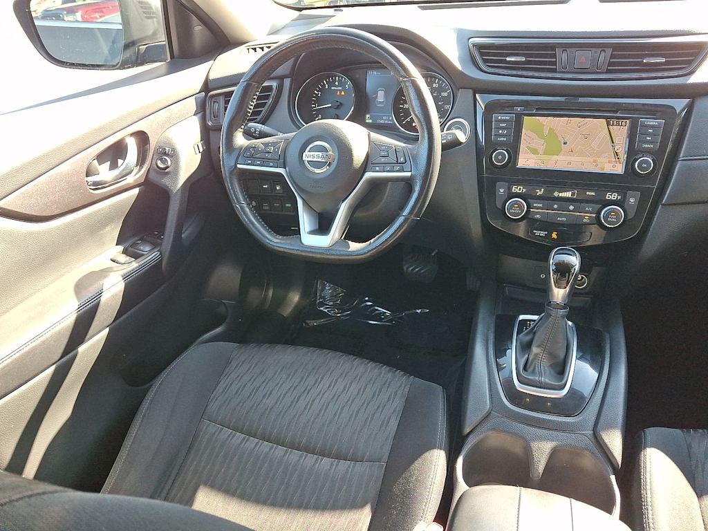 Thumbnail: 2018 Nissan Rogue - 9