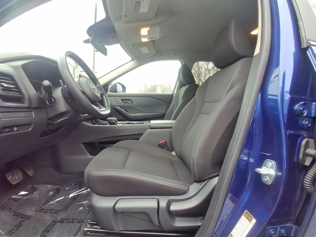 2023 Nissan Rogue S 10