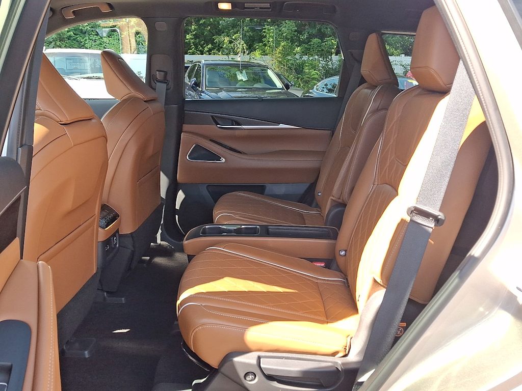 Thumbnail: 2024 INFINITI QX60 - 30