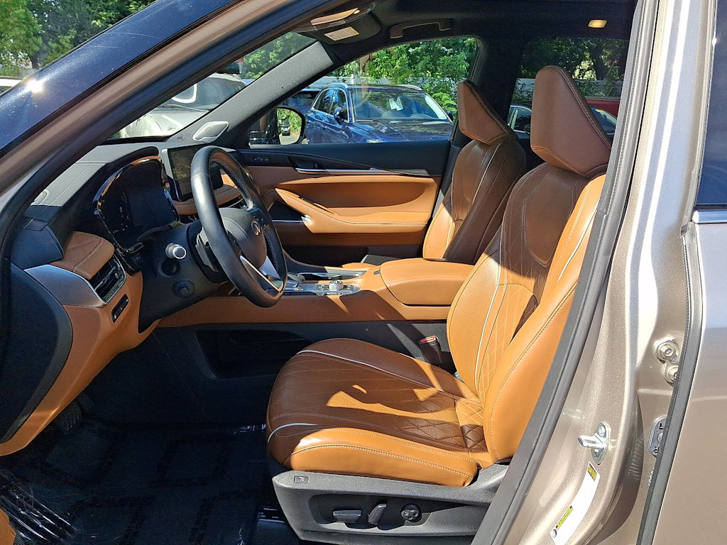 Thumbnail: 2024 INFINITI QX60 - 10