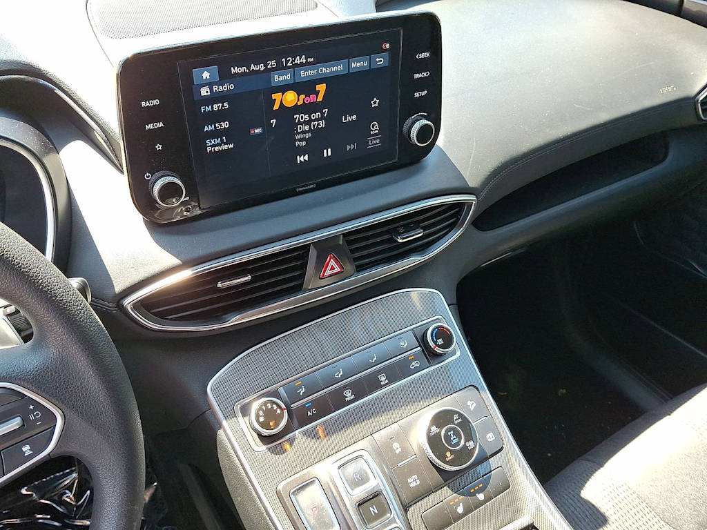 Thumbnail: 2022 Hyundai Santa Fe - 10