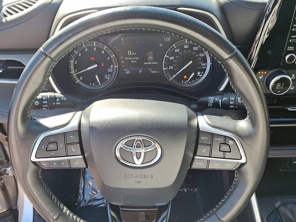 Thumbnail: 2020 Toyota Highlander - 17