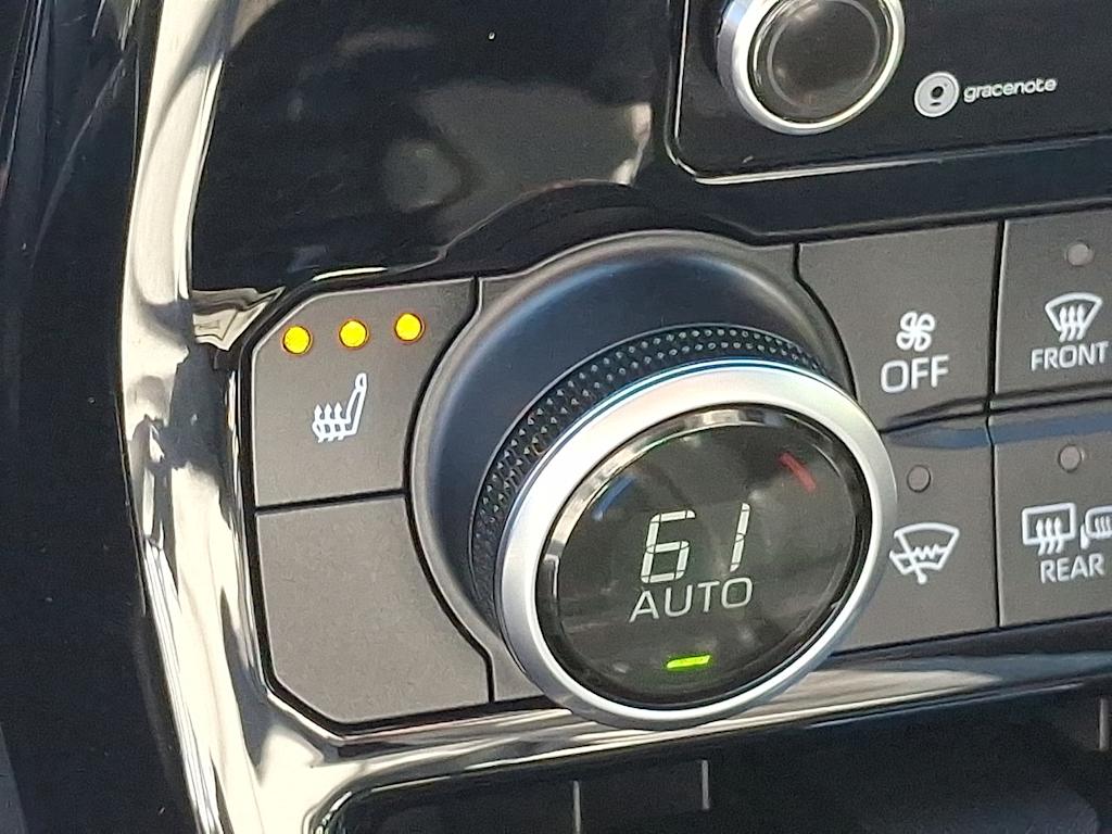 Thumbnail: 2020 Toyota Highlander - 20