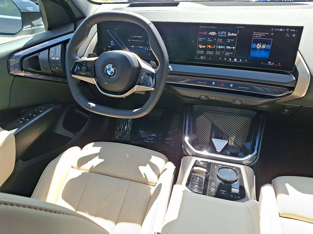 Thumbnail: 2025 BMW X3 - 12
