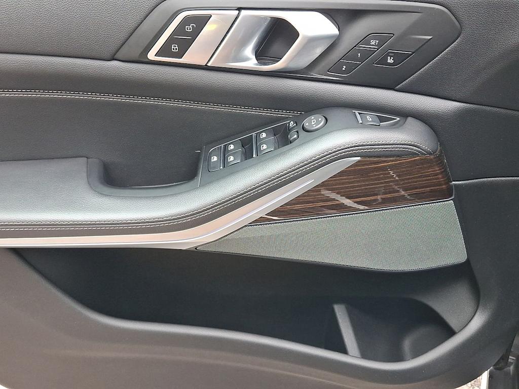 Thumbnail: 2019 BMW X5 - 23