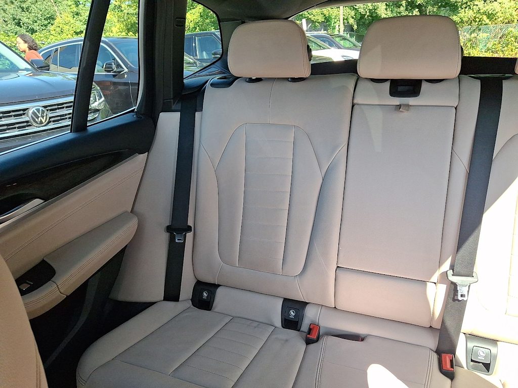 Thumbnail: 2021 BMW X3 - 11