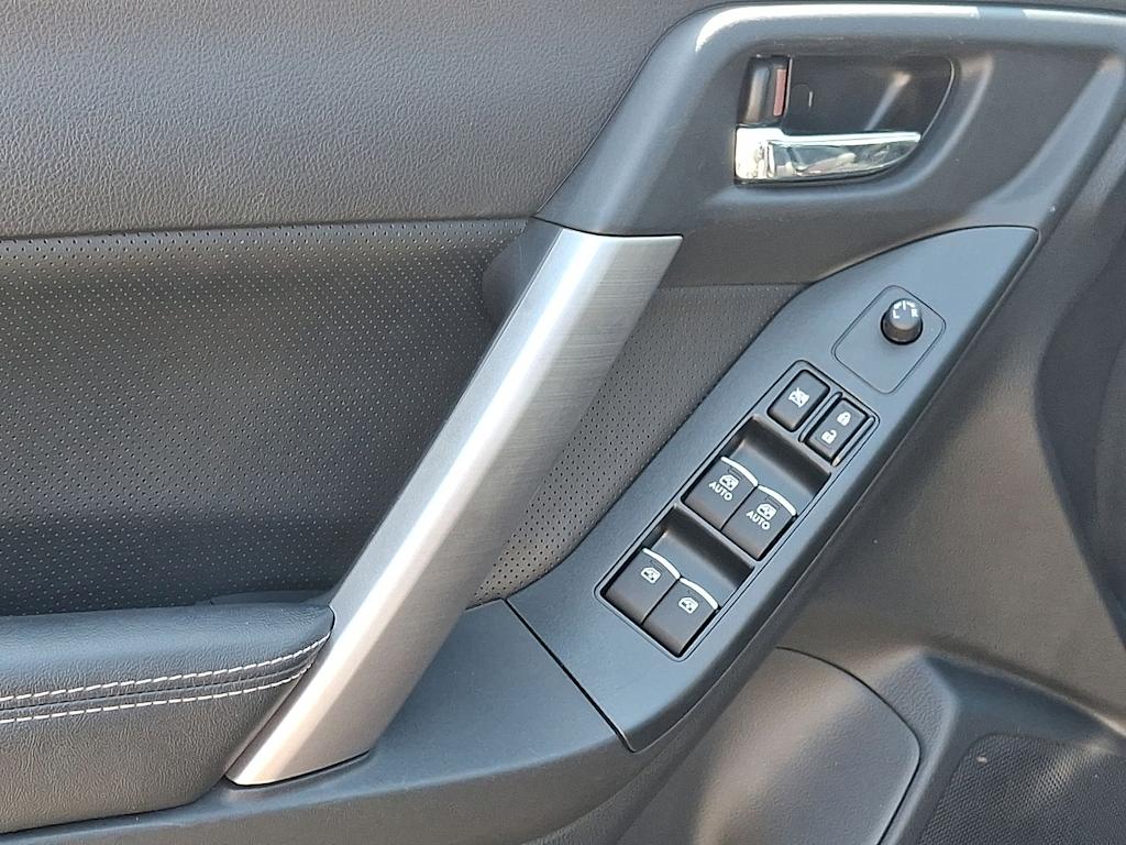 Thumbnail: 2018 Subaru Forester - 19