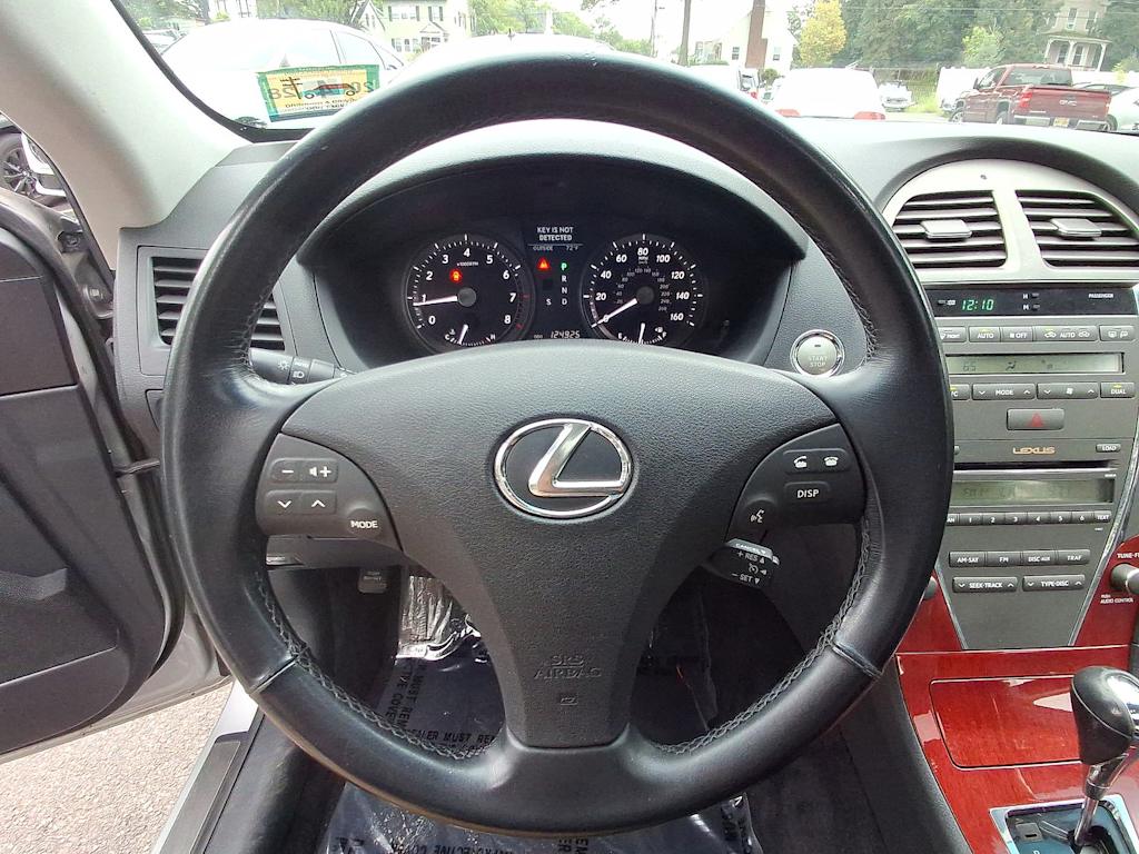 Thumbnail: 2009 Lexus ES - 13