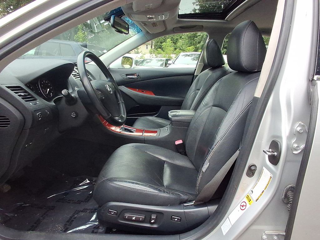 Thumbnail: 2009 Lexus ES - 10