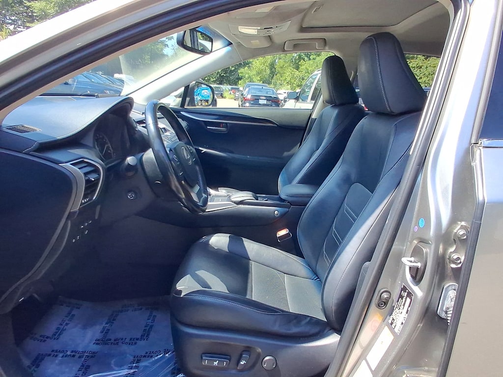 Thumbnail: 2016 Lexus NX - 10