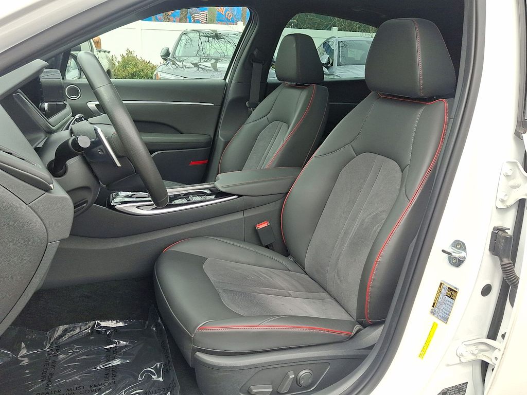 Thumbnail: 2022 Hyundai Sonata - 10